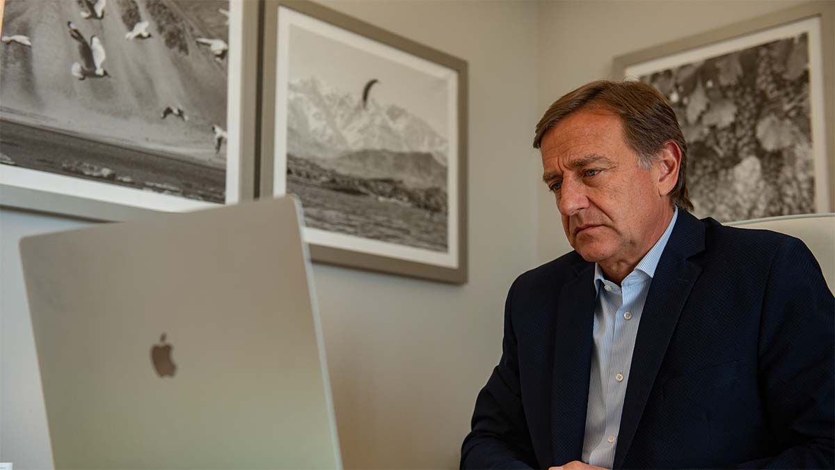 El gobernador Rodolfo Suarez ser&aacute; el que defina si se adelantan, o no, las vacaciones de invierno en Mendoza