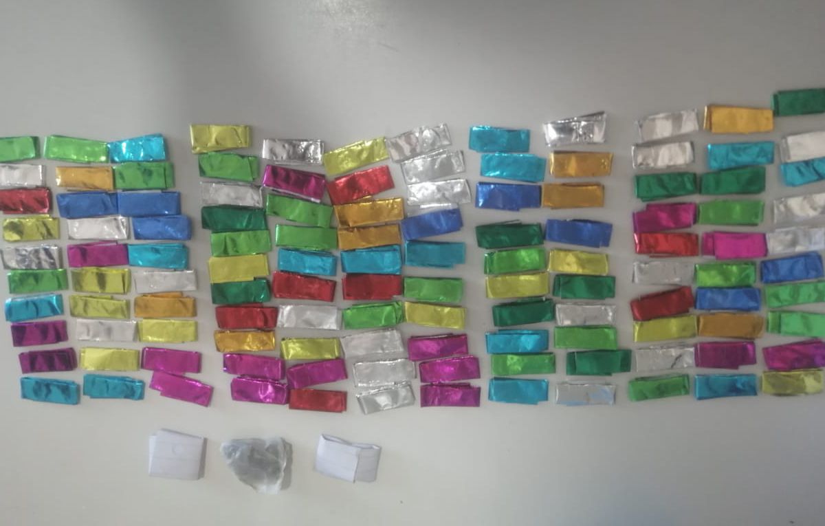 Envoltorios con cocaína. Envoltorios con cocaína.