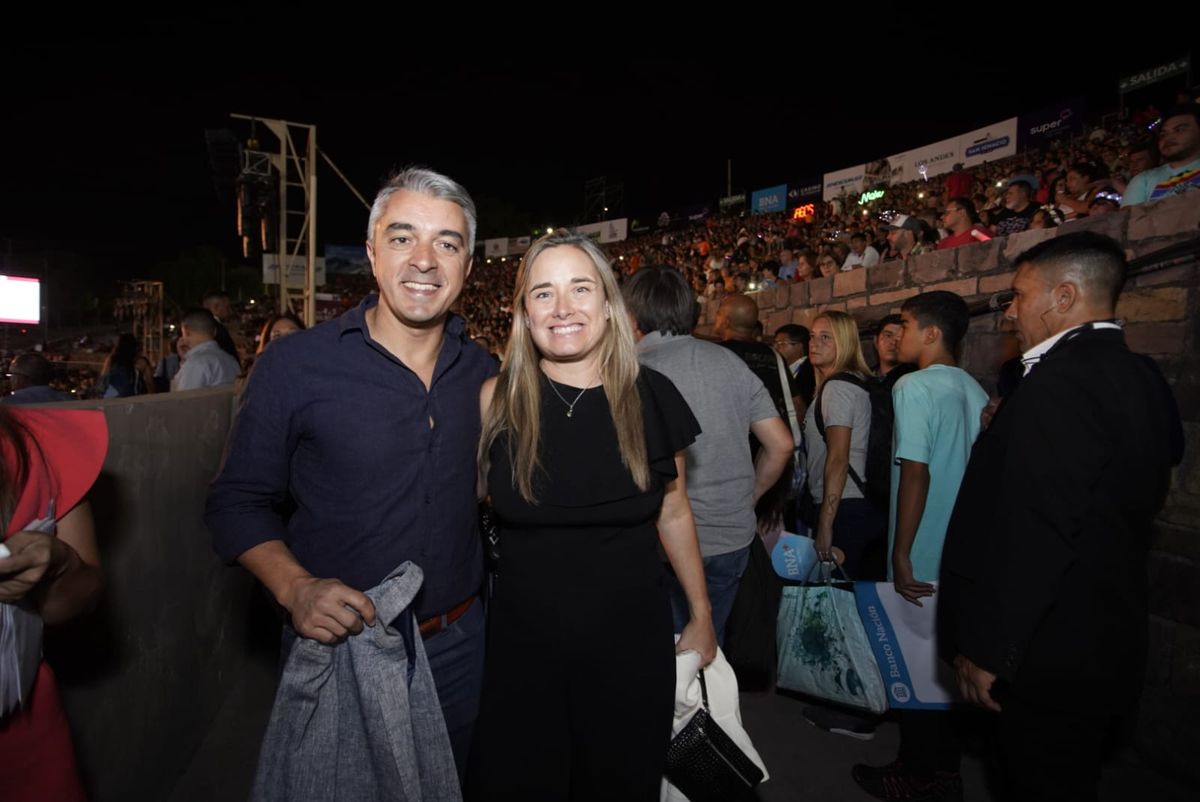 Sebastián Bragagnolo, junto a su esposa María Victoria Sánchez Ayestarán en la Vendimia 2023.
