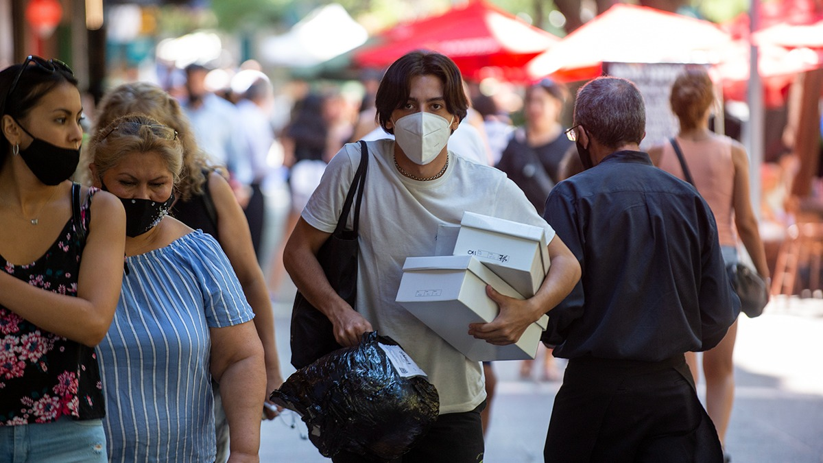 La temporada turística tambié es buena en Mendoza.