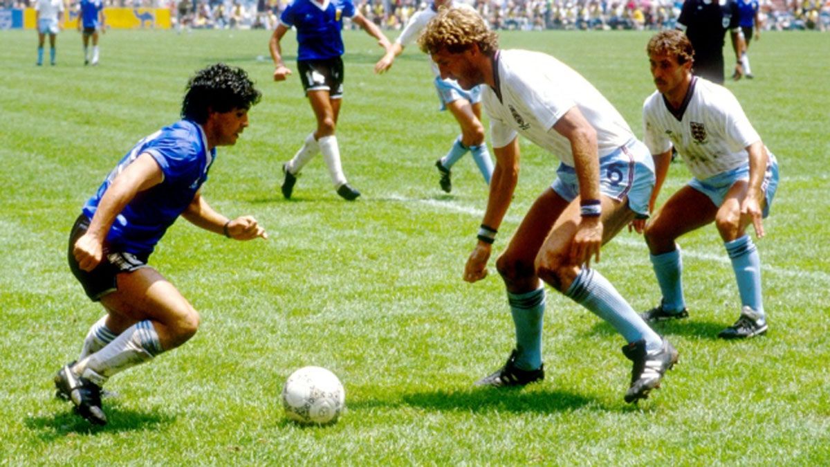 Millones por la pelota con la que Diego Maradona le hizo los goles a Inglaterra en México 86
