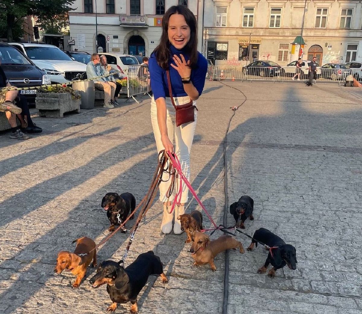 Magda (Anna Próchniak) ¿terminará amando a los perros?