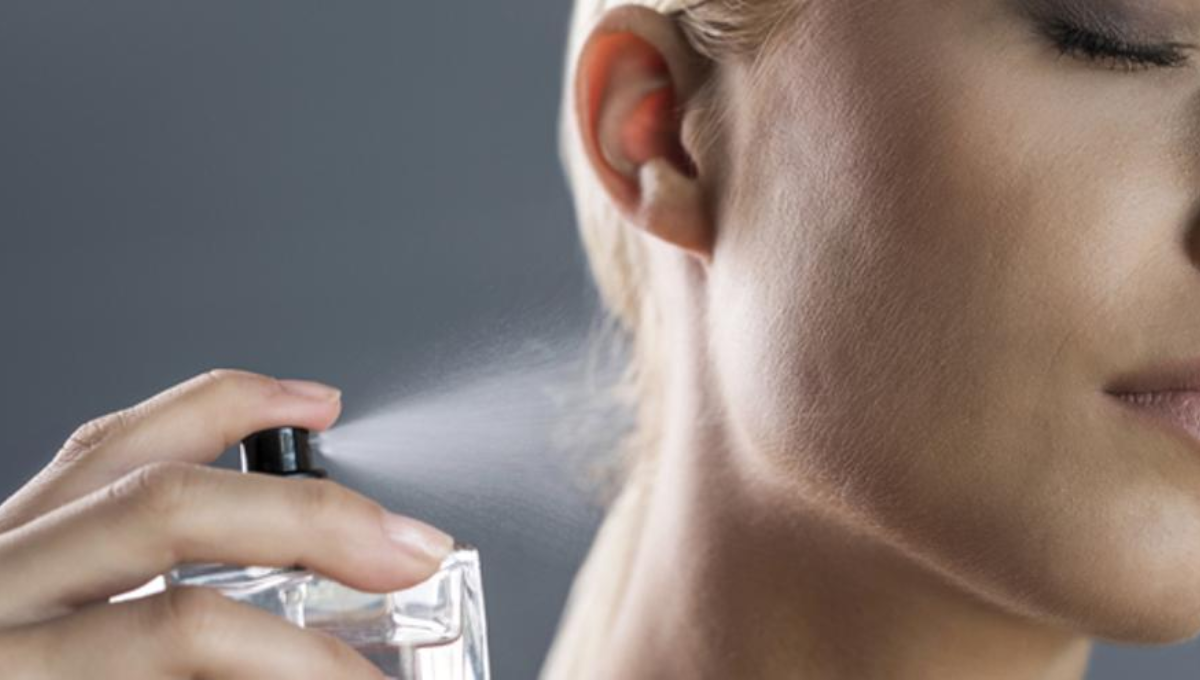 El eficaz truco de un perfumista para que el perfume dure todo el día en la piel