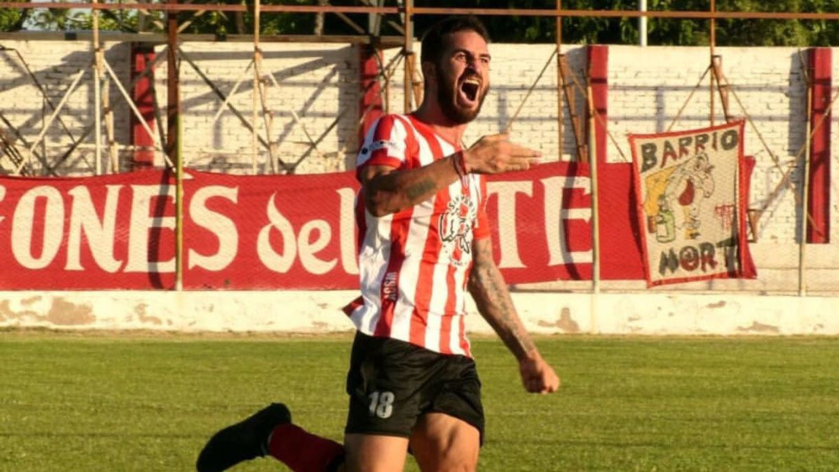 El delantero Jesús Vera es una de las figuras de San Martín en este torneo Regional Amateur.