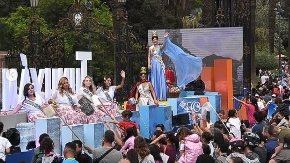 La distribución del 75% del Fondo Compensador de Vendimia sería destinado con el criterio de mayor distancia entre los departamentos y la Capital mendocina. La distribución del 75% del Fondo Compensador de Vendimia sería destinado con el criterio de mayor distancia entre los departamentos y la Capital mendocina.