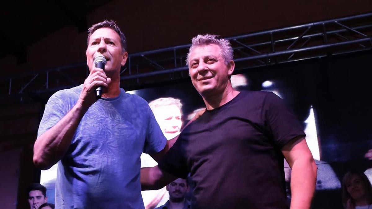 Alejandro Bermejo junto a Jorge Omar Giménez.