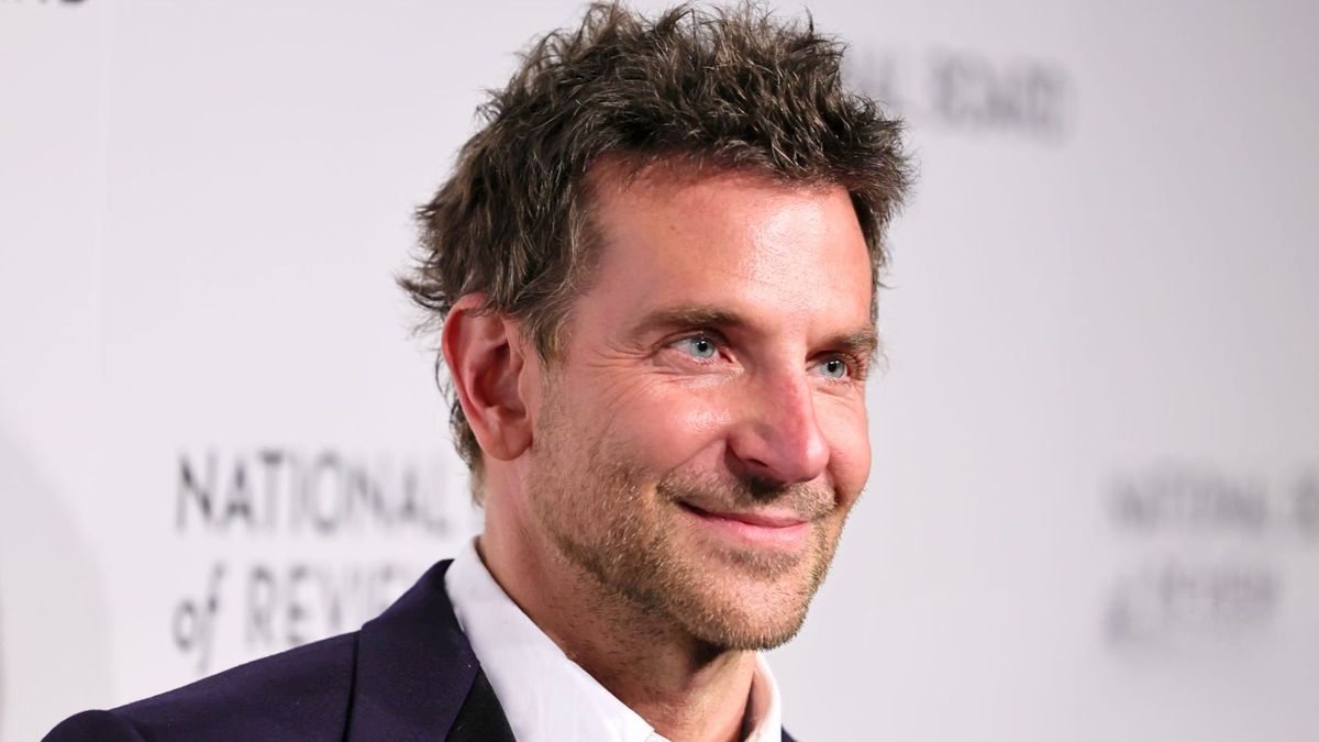 Bradley Cooper acaba de llegar a Netflix con su comedia más taquillera y famosa.