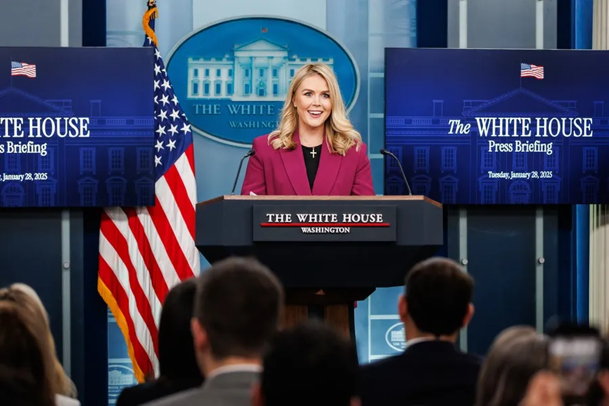 La portavoz de la Casa Blanca, Karoline Leavitt, durante una conferencia de prensa en Washington. Crédito: EFE/Samuel Corum/Pool. La portavoz de la Casa Blanca, Karoline Leavitt, durante una conferencia de prensa en Washington. Crédito: EFE/Samuel Corum/Pool.