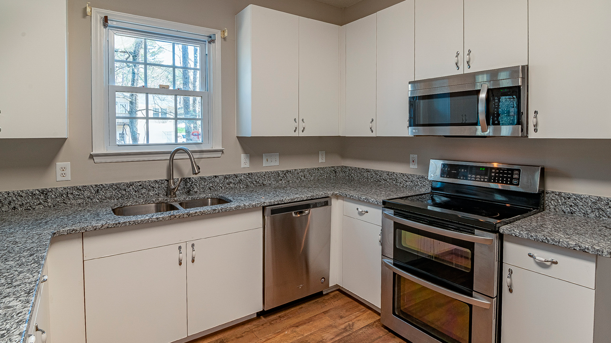 Mantener la cocina limpia es el paso fundamental para evitar la llegada de insectos.