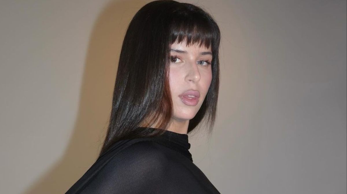 Nathy Peluso decreta que las ultra minis se llevan en modo taparrabos XS y paraliza a Karol G