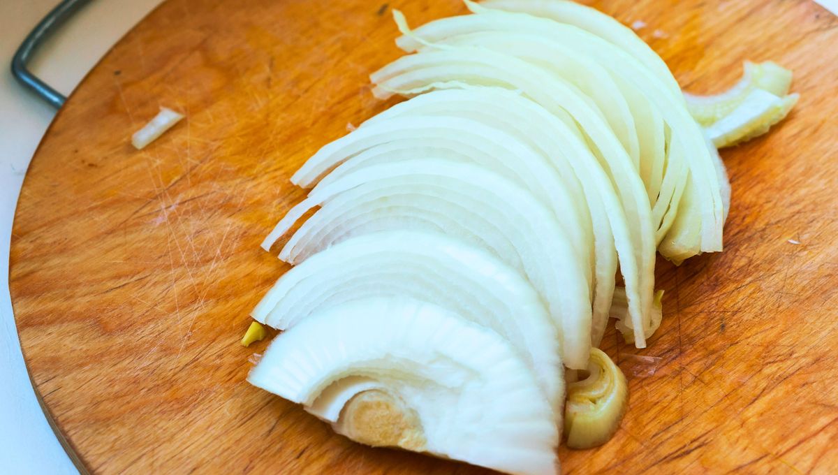 La cebolla es un elemento fundamental en esta mezcla. La cebolla es un elemento fundamental en esta mezcla. 