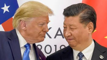 China y Estados Unidos negocian en Londres mientras el mundo espera