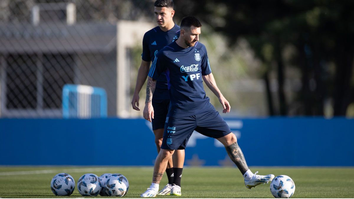 La Selección argentina jugará ante Brasil el último partido de Eliminatorias este 2023, en novimebre próximo.