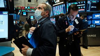 Suben más de 10% las acciones argentinas en Wall Street: primera reacción del mercado a la derrota del Gobierno