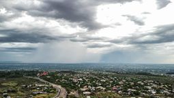 Hay probabilidades de tormentas con granizo en varios departamentos de Mendoza, según el pronóstico del tiempo. Hay probabilidades de tormentas con granizo en varios departamentos de Mendoza, según el pronóstico del tiempo.