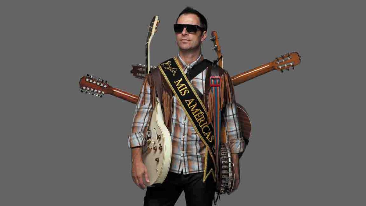 Kevin Johansen, el polifacético músico será otro de los atractivos junto a la Filarmónica en la Fiesta de la Cosecha. Kevin Johansen, el polifacético músico será otro de los atractivos junto a la Filarmónica en la Fiesta de la Cosecha.