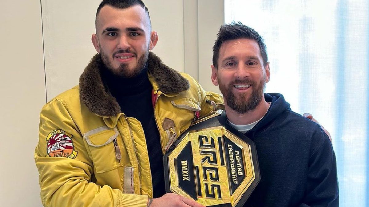 Pepi Staropoli, campeón de MMA, fue recibido por Lionel Messi en su casa de París.