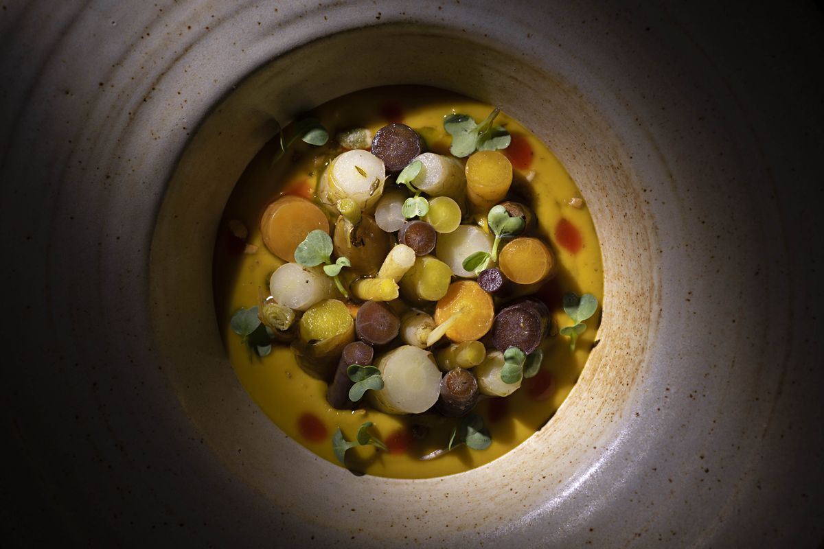 Uno de los platos creado especialmente por Sebastián Weigandt, el chef exclusivo de Azafrán. Uno de los platos creado especialmente por Sebastián Weigandt, el chef exclusivo de Azafrán.