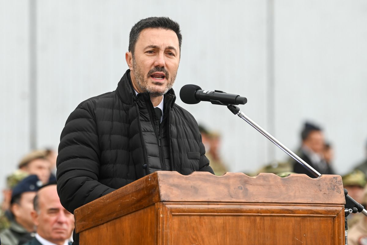 "Nos honra poder mirarlos a los ojos y decirles que estamos cumpliendo con nuestra palabra", aseguró el ministro de Defensa. "Nos honra poder mirarlos a los ojos y decirles que estamos cumpliendo con nuestra palabra", aseguró el ministro de Defensa.