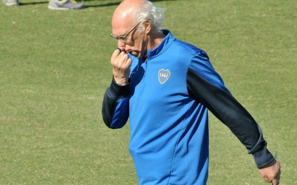 Bianchi evalúa cambios para armar el once de Boca