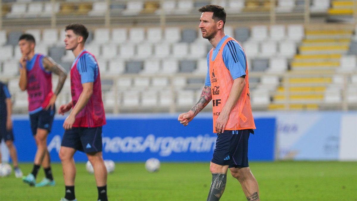 Messi estará en el amistoso ante Emiratos Árabes, con vistas al Mundial Qatar 2022.