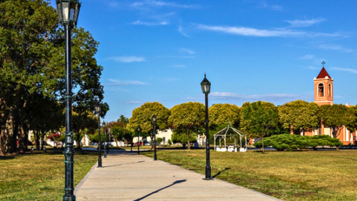 La plaza central que tiene el pueblo de Colonia San Justo. La plaza central que tiene el pueblo de Colonia San Justo.