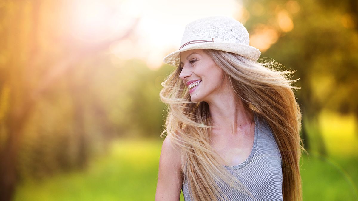 Hair Recovery te da tips para detener la pérdida capilar durante el verano.