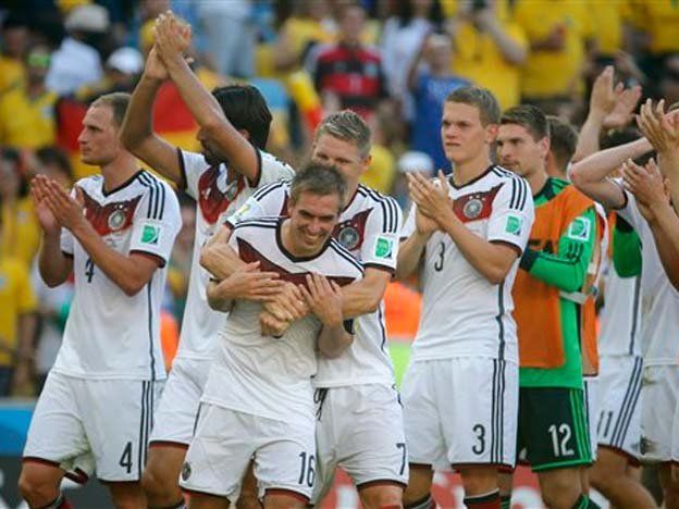 Lahm dejó el seleccionado alemán luego de consagrarse campeón del Mundo