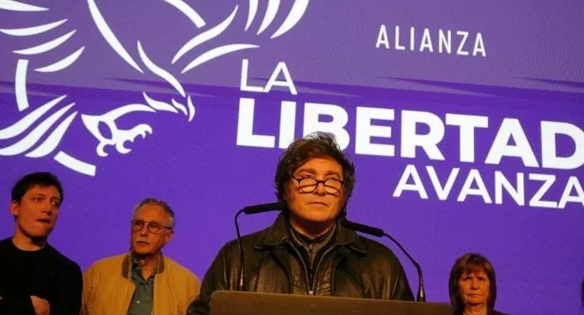 Javier Milei el día de la derrota en las elecciones de Buenosw Aires. Javier Milei el día de la derrota en las elecciones de Buenosw Aires.