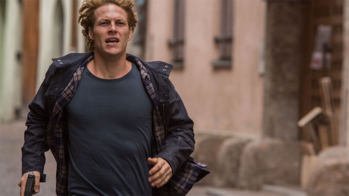 El actor Luke Bracey interpreta a Johnny Utah en la película de Netflix. El actor Luke Bracey interpreta a Johnny Utah en la película de Netflix.
