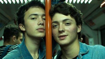 Alejo y Valentín, de tocar en el patio del CUC a subirse al escenario del Lollapalooza