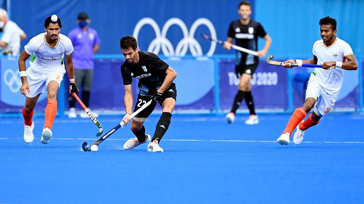 Los Leones perdieron con India y complicaron su futuro