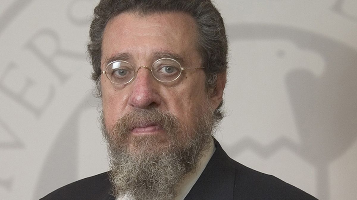 Carlos Escudé murió de coronavirus.