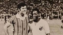 Daniel Willington posaba con Pelé en una foto histórica.