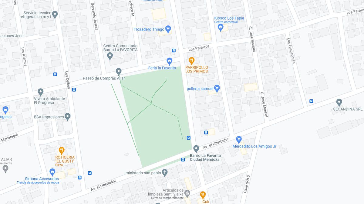 En la plaza Aliar, del barrio La Favorita, de Capital, 40 chicos de entre 5 y 8 años que entrenaban al fútbol para escuelita, quedaron en medio de un tiroteo.