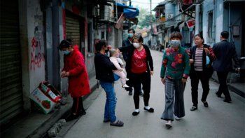 Coronavirus: los ciudadanos de Wuhan salieron a las calles tras 76 días de cuarentena