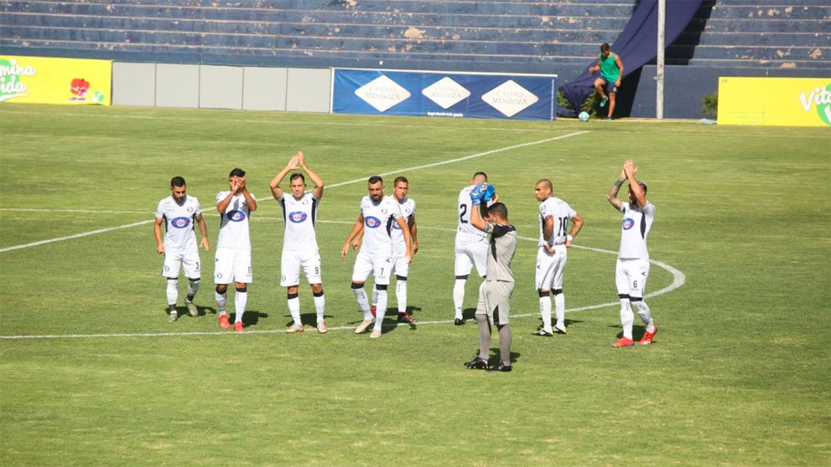 Straccia entregará dos listas de futbolistas que no serán tenidos en cuenta.&nbsp;