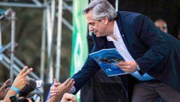 Alberto Fernández se reúne con los gobernadores del PJ y los senadores nacionales