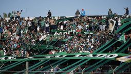 Nueva Chicago es el equipo involucrado en un nuevo caso de violencia en el fútbol.