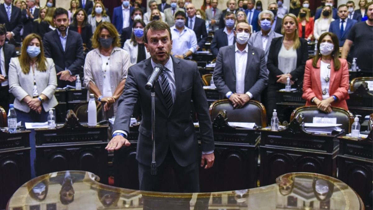 El exministro de Hacienda de la provincia juró como diputado en el Congreso de la Nación y ya intervino en la discusión por el Presupuesto Nacional