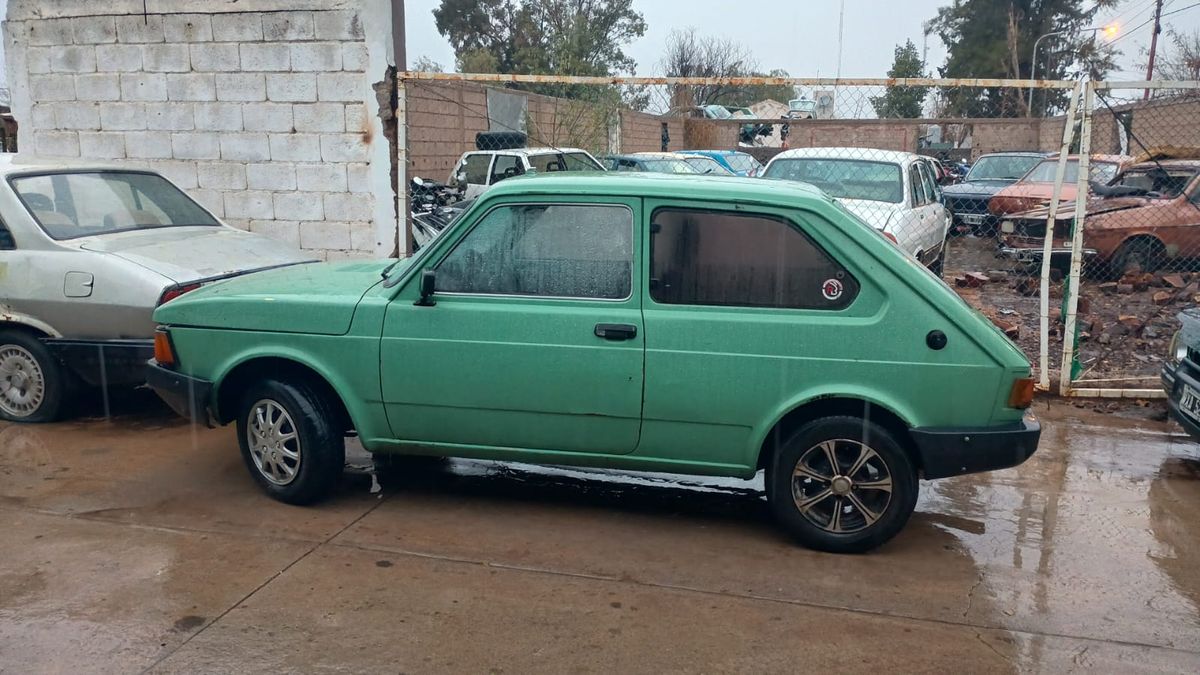 En este auto circulaba un hombre que intentó evadir un control policial en Lavalle. En este auto circulaba un hombre que intentó evadir un control policial en Lavalle.