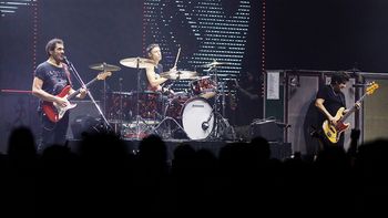 Divididos: La aplanadora del rock & roll pasó por Mendoza y aplastó a un Arena Maipú sold out