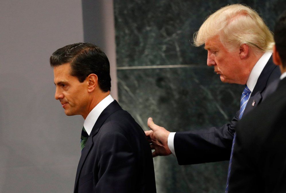 El presidente mexicano felicitó a Estados Unidos... no a Trump