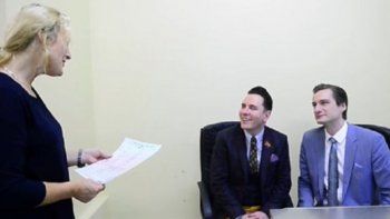 Se casó la primera pareja gay en Irlanda tras el 