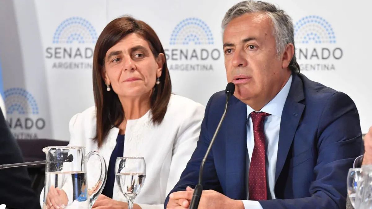 Los senadores nacionales por el radicalismo: Mariana Juri y Alfredo Cornejo. ¿La foto de la fórmula radical para las Elecciones 2023 en Mendoza?
