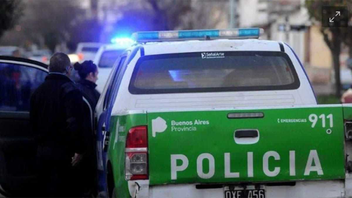 Un carnicero mató a un pollero de una cuchillada.
