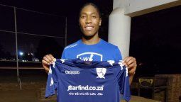 Caster Semenya se pasó al fútbol