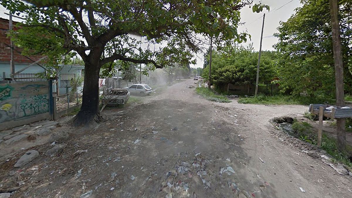 El violento tiroteo entre bandas narcos que se originó en un barrio de Florencio Varela dejó tres muertos y varios heridos, entre ellos un niño de 12 años