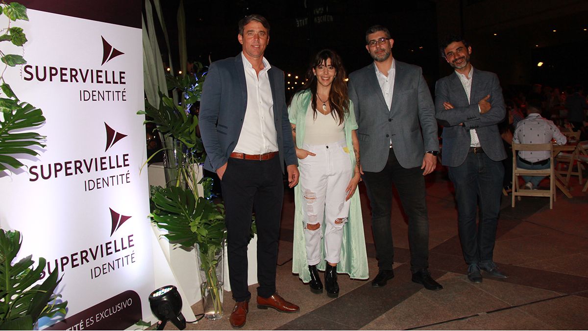 Bruno Arcucci, Noe Roldán, Miguel Ángel Urmeneta y Martín Arnulphi durante el evento de Park Hyatt Mendoza y Supervielle