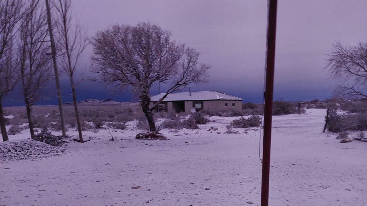 La nieve siempre está presente en esta época y la movilidad escasea, al igual que la leña. La nieve siempre está presente en esta época y la movilidad escasea, al igual que la leña.
